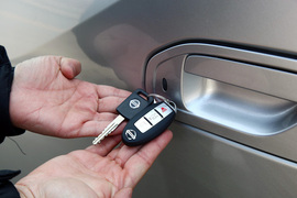 2013款郑州日产NV200体验