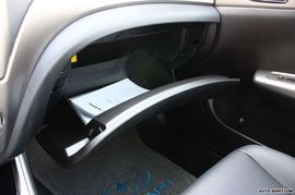 2008款翼豹三厢内饰