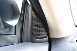 2008款翼豹三厢内饰