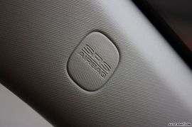 2008款翼豹三厢内饰