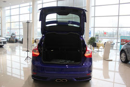 2013款福克斯ST实拍