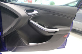 福特福克斯ST实拍