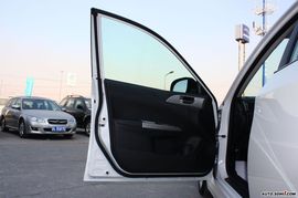 2008款翼豹三厢外观