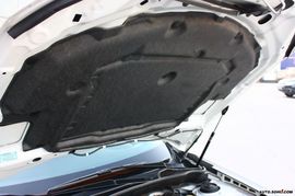 2008款翼豹三厢外观