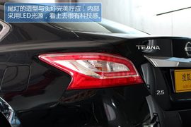 新世代天籁黑色实拍图解