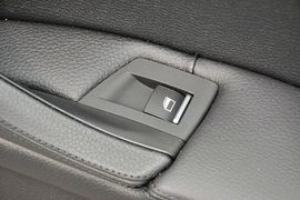 2013款宝马520i典雅型
