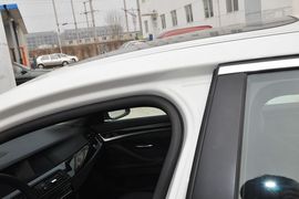 2013款宝马520i典雅型