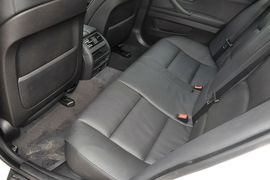 2013款宝马520i典雅型