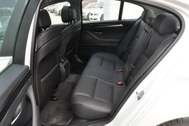 2013款宝马520i典雅型