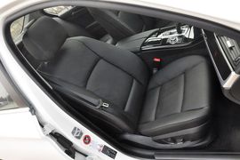 2013款宝马520i典雅型