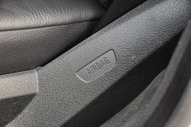 2013款宝马520i典雅型