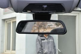 2013款宝马520i典雅型
