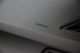 2013款宝马520i典雅型