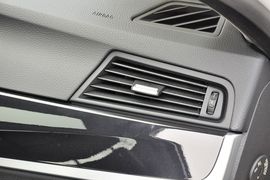 2013款宝马520i典雅型
