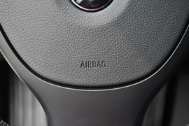 2013款宝马520i典雅型