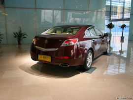 2009款讴歌TL外观