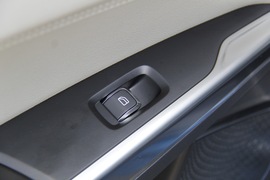 2017款领克01准量产车