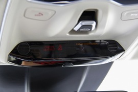 2017款领克01准量产车