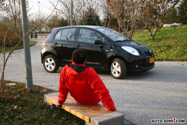 2008款雅力士RS至尊劲锐版试驾