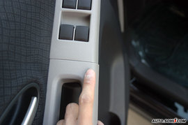 2008款雅力士RS至尊劲锐版试驾