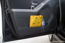 2008款雅力士RS至尊劲锐版试驾