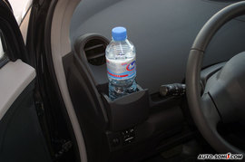 2008款雅力士RS至尊劲锐版试驾