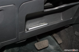 2008款雅力士RS至尊劲锐版试驾