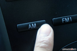 2008款雅力士RS至尊劲锐版试驾