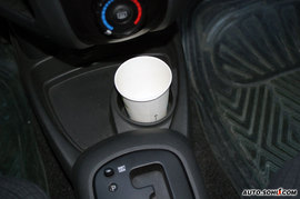 2008款雅力士RS至尊劲锐版试驾