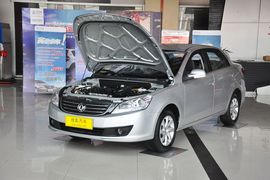 2013款东风风神S30