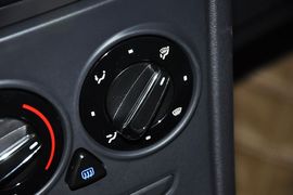 2013款东风风神S30