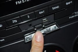 2013款东风风神S30