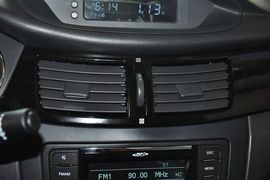 2013款东风风神S30