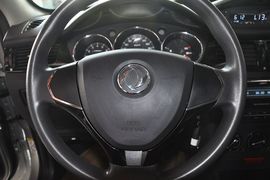 2013款东风风神S30