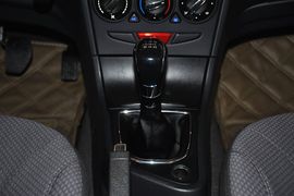 2013款东风风神S30