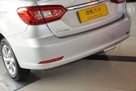 2013款东风风神S30