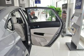 2012款长安逸动1.6L自动豪华型