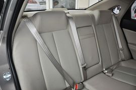 2012款长安逸动1.6L自动豪华型