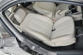 2012款长安逸动1.6L自动豪华型