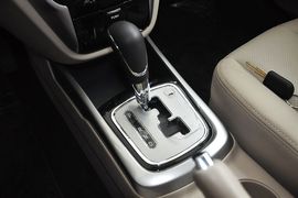2012款长安逸动1.6L自动豪华型