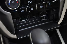 2012款长安逸动1.6L自动豪华型