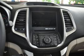 2012款长安逸动1.6L自动豪华型