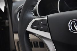 2012款长安逸动1.6L自动豪华型