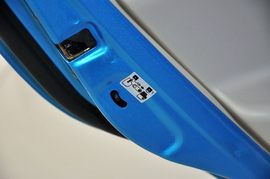 2012款长安悦翔V5