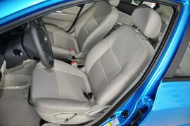 2012款长安悦翔V5