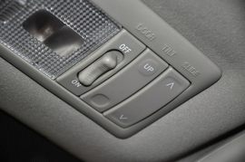 2012款长安悦翔V5