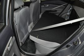 2013款长安悦翔三厢1.5L
