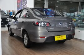 2013款长安悦翔三厢1.5L