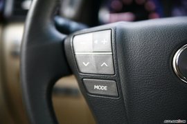 2008款雷克萨斯LX570内饰