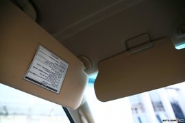 2008款雷克萨斯LX570内饰